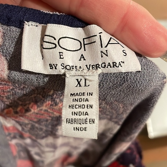 Floral Sleeveless Dress - Red and Purple by Sofia Vergara - Picture 5 of 5